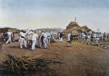 De gevangenen aan het werk in de Noumea strafkolonie in Nieuw-Caledonië, gegraveerd door Gillot, ca. 1900