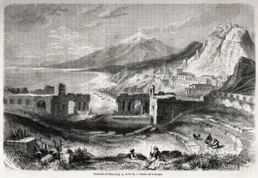 De ruïnes van het oude theater van Taormina (Tauromenium), aan de voet van de berg Taurus, met uitzicht op het moderne dorp Giardini en de Etna, tekening door Adolphe Rouargue en Emile Rouargue ter illustratie van Felix Bourquelot