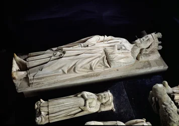 Graven van Robert II (ca. 970-1031) de Vrome en Jean I (geb. & gest. 1316) de Postume, 13e-14e eeuw