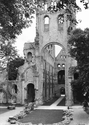 Zicht op het kerkinterieur