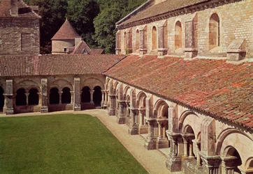 Zicht op het klooster