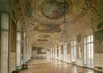 Zicht op de galerij bekend als La Belle Inutile, ontworpen door Robert de Cotte (1656-1735) c.1700