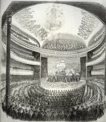 Vue du theatre rue du Chateau d