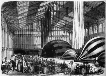 Oorlog van 1870 - Beleg van Parijs: ballonbouw werkplaatsen in het station van Orléans (tegenwoordig Gare d