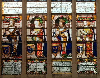 Raam met Jacques de Bourbon (1315-61) Graaf van de Marche, Jeanne de Chatillon-Saint-Pol (overleden 1371) Jean I de Bourbon (1361-94) en Catherine, Gravin van Vendome