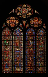 Raam w201 met afbeelding van heilige pausen en diakens