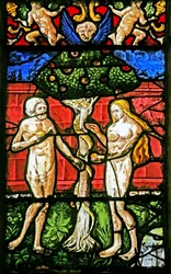 Raam w2 met Adam en Eva verleid door de Boom van Kennis van Goed en Kwaad