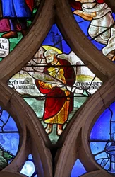 Raam w2 met St. Petrus draagt een vis - om Kafarnaüm binnen te gaan