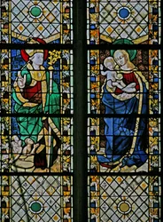 Raam w43 met St. Nicolaas en de Maagd en Kind