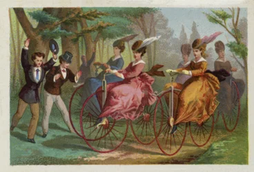 Vrouwen op fietsen
