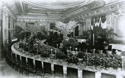 Interieur van de Metropolitan Club