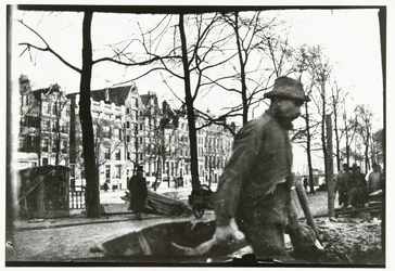 Doorbraak op de Raadhuisstraat in Amsterdam