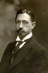 Ivan Boenin, Russische auteur