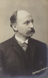 Friedrich Spielhagen (1829-1911), Duits romanschrijver en vertaler (z/w foto)