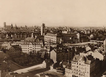 Munchen / München: Nieuw Duits Museum in het stadsbeeld van München (z/w foto)
