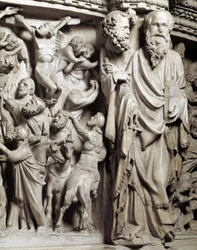 Detail van de reliëfs van de stoel gerealiseerd door Giovanni Pisano
