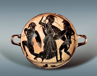 Trojaanse Oorlog: godin Athena strijdt tussen Hektor en Achilles. 6e eeuw v. Chr. Kylix (drinkbeker) met zwarte figuren in keramiek, Archeologisch Museum van Catalonië, Barcelona.