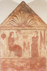 Grafsteen met vrouw zittend op troon aan het spinnen, uit Andriuolo-Laghetto in Paestum, Campania, Italië