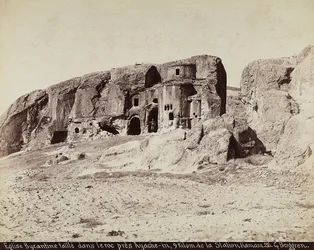 Een Byzantijnse kerk uitgehouwen in de rots, gelegen nabij Ayache-in, aan de rand van het Hamam Station, Turkije
