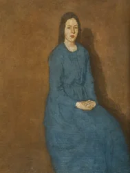 Een jonge vrouw in blauw