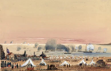 De landing bij Kinburn (Oekraïne, Rusland) in oktober 1855, een Brits legerkamp aan de kust, met de vloot voor anker, inclusief de HMS Tribune
