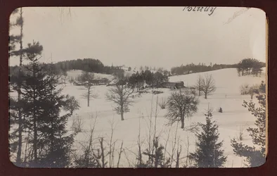 Eerste Wereldoorlog: Oekraïne in de jaren 1914-1916 tijdens de invasie van het Duitse leger. Uitzicht met sneeuw