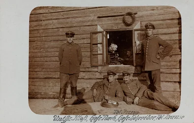 Eerste Wereldoorlog: Oekraïne in de jaren 1914-1916 tijdens de invasie van het Duitse leger. Groep soldaten