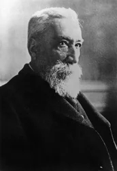 Anatole France (1844-1924) Frans schrijver, foto door Henri Manuel