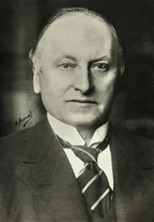 Portret van Lord Georges Curzon (foto)