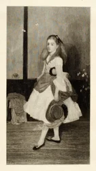 Miss Alexander (meisje in het wit)