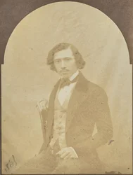 [Portret van een zittende man[
