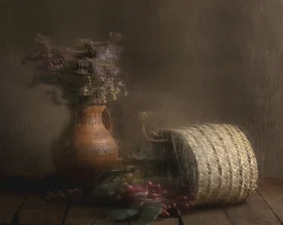 Rustieke druiven en bloemen