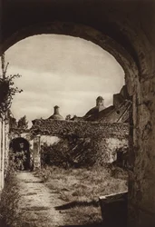 Mexico: Kloosterruïne in het nationale park, Desierto de los Leones (z/w foto)