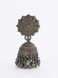 Oorbel (jhumka)