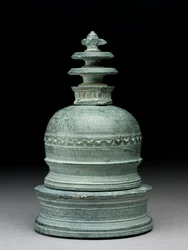 Relikwie in de vorm van een stupa
