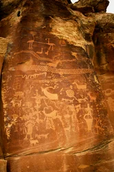 In Nine Mile Canyon de Sandhill Crane-petroglyph site