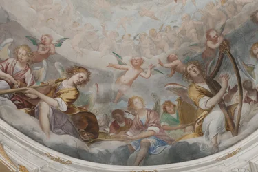 Engelen, muzikale engelen en putti (detail)