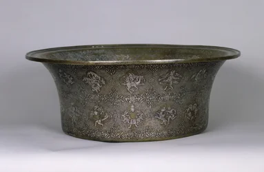 Bekken met de naam van Sultan Al-Malik Al-Adil (1143-1218) Ayyubid Periode, 1238-40