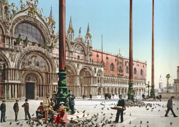 Duiven voeren op het San Marcoplein, Venetië, ca. 1900