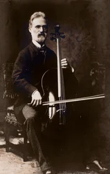 Portret van Alfredo Piatti (1822-1901) Italiaanse componist en cellist
