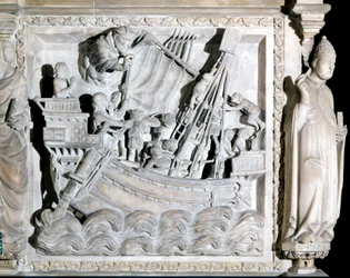 14e-eeuws schip. Kerk van St. Eustorgio in Milaan.