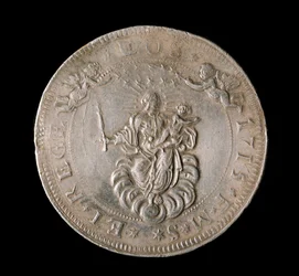 Munt van de Republiek Genua: zes ecu zilveren munt. Diam. 61,5 mm. 1715. Voorkant. Genua Musei di Strada Nuova (inv, M7156)