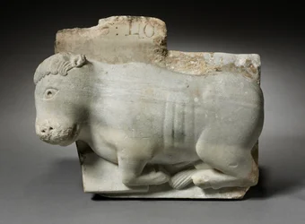 Fragment van een Kapiteel met de Os van Sint Lucas, ca. 1175-1200