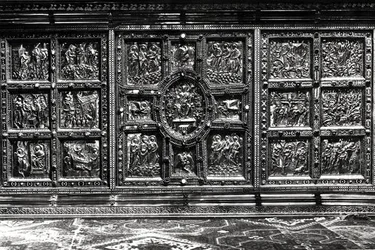 Voorkant van het Wulvinius-altaar, gepresenteerd door Angilberto II in 835