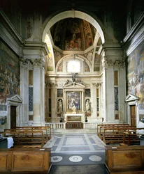 Interieur van de kerk