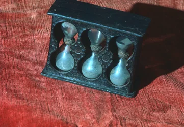 Italiaanse zandloper set, ca.1700 (hout, glas & zand)