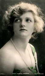 Gladys Cooper 1888-1971, Engelse actrice, begin 20e eeuw