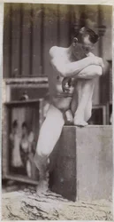 Studie van een zittend mannelijk naaktmodel in het atelier van Jacques de Lalaing
