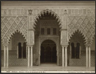 Alcázar, deuropening naar de slaapkamer van de Moorse koningen