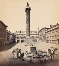 Piazza Colonna, zuil van Marcus Aurelius en Palazzo Chigi